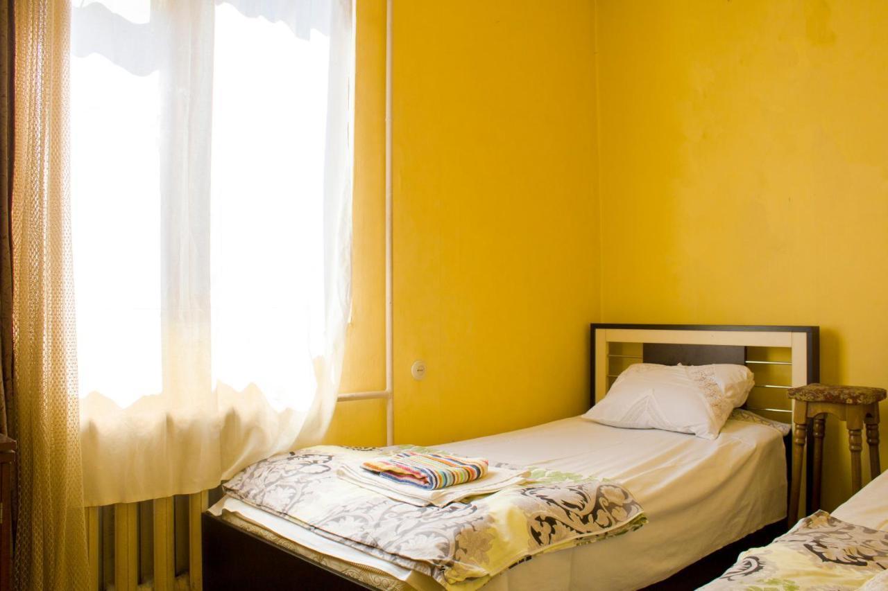 Nino'S Guest House Тбілісі Екстер'єр фото