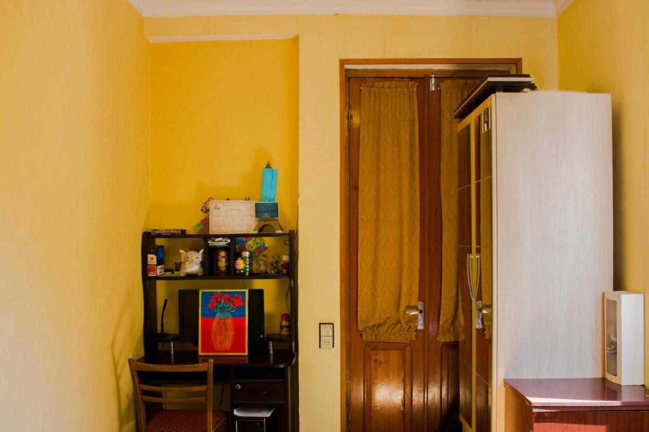Nino'S Guest House Тбілісі Екстер'єр фото