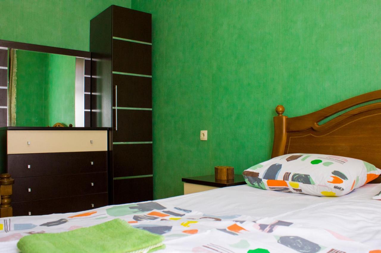 Nino'S Guest House Тбілісі Екстер'єр фото